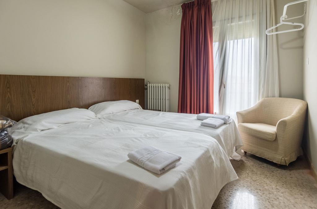 Hostal Sant Miquel Балагер Екстериор снимка